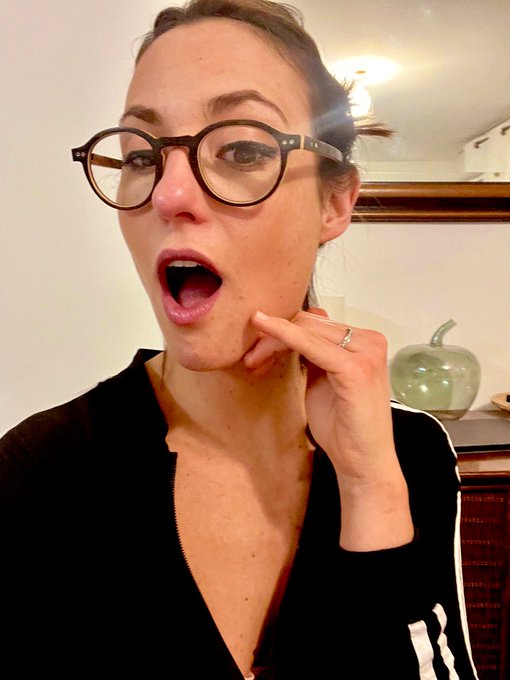 602896838 | KADI | Chica