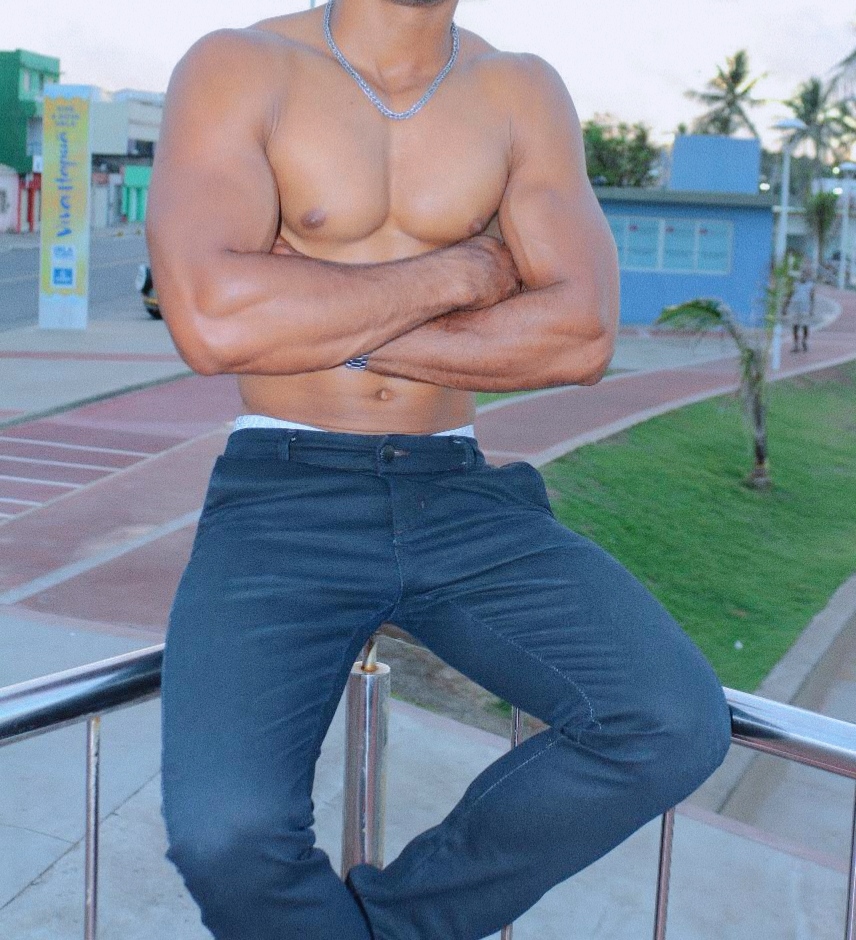 605549817 | MAX | Chico