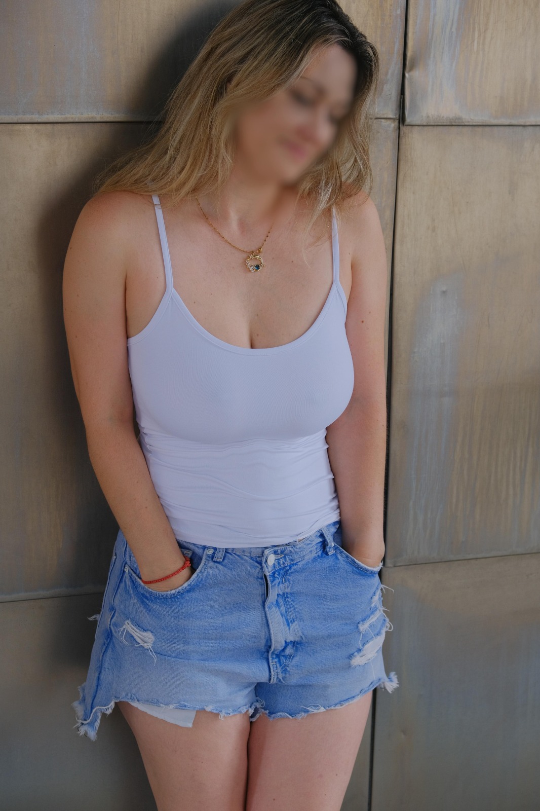 644667179 | ALEXANDRA | Chica