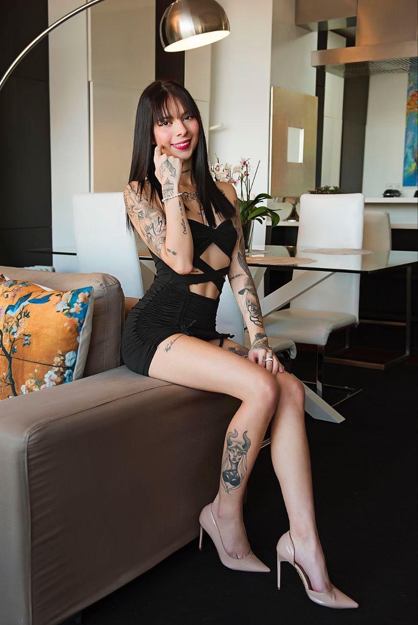 604267452 | MIAA | Chica