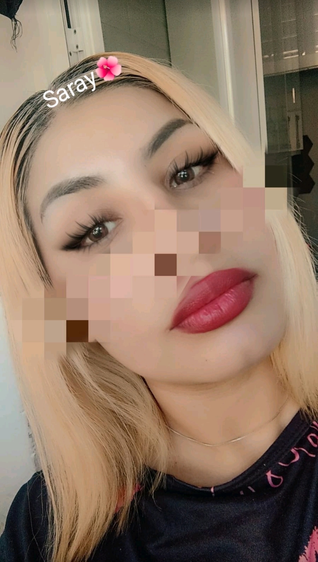 643243699 | SARAYY | Chica