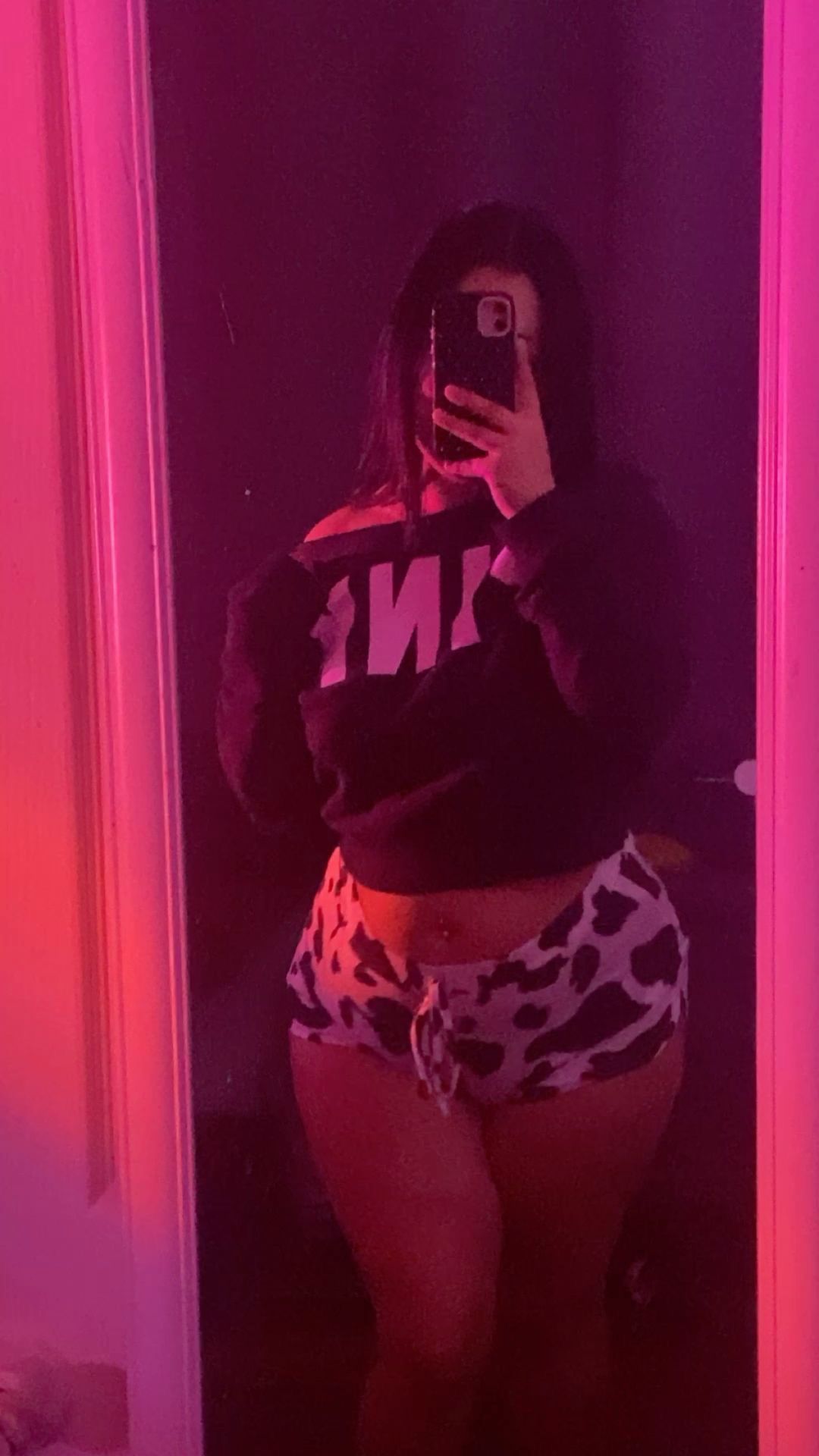 631329380 | VICKY | Chica