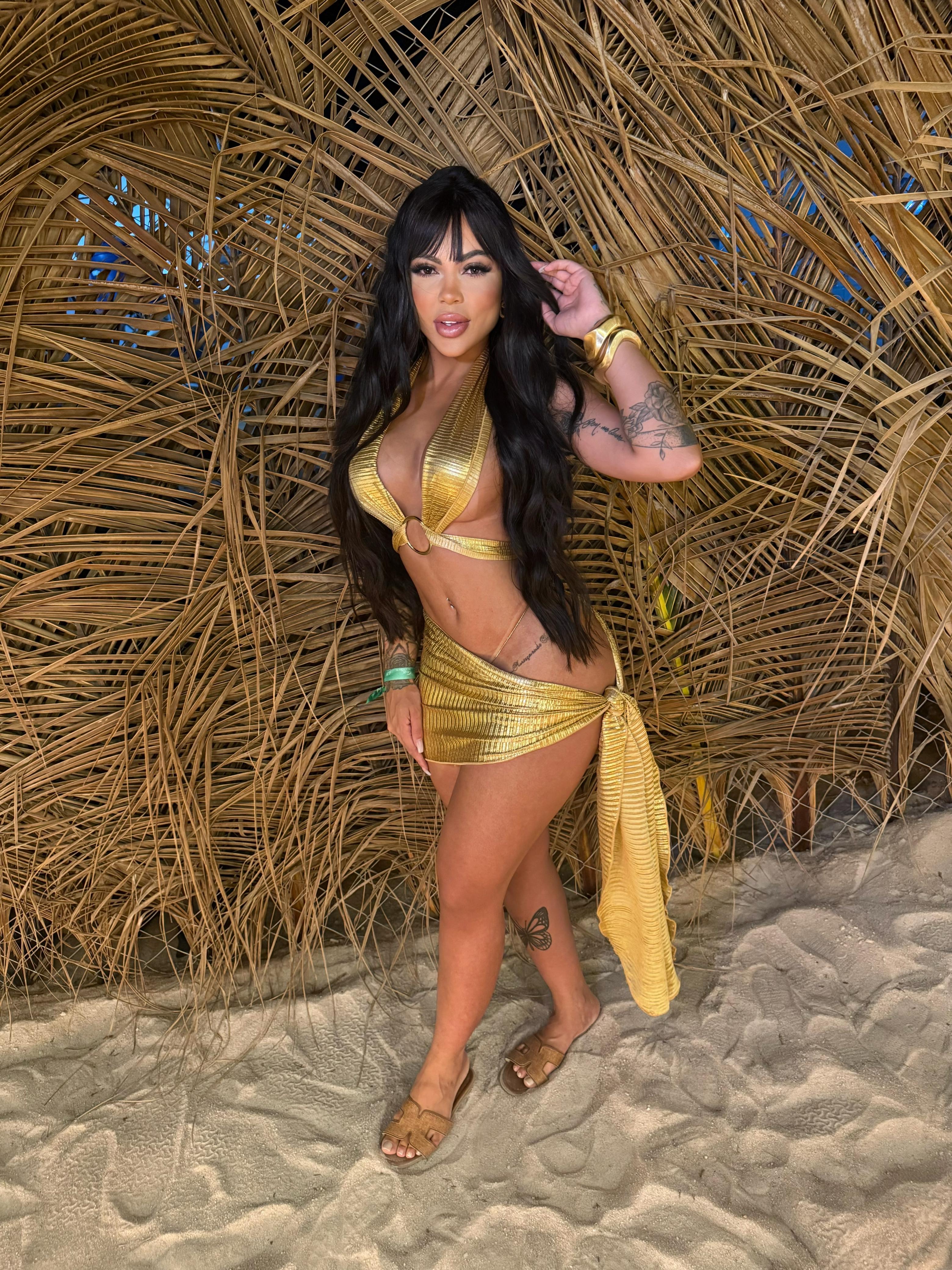 685582417 | MARIANE | Chica