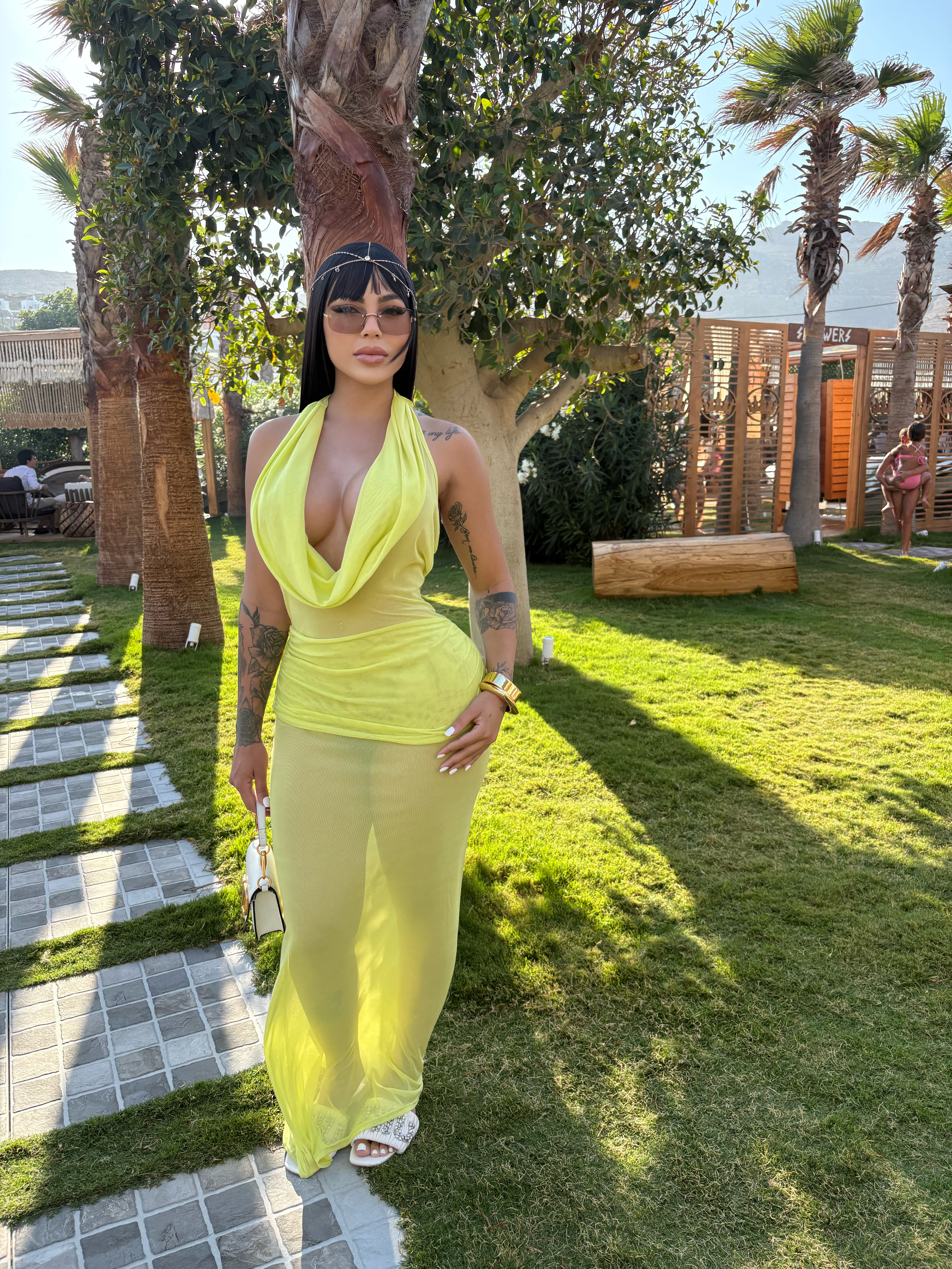 685582417 | MARIANE | Chica