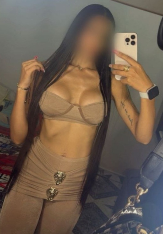 695343262 | MICHEL | Chica