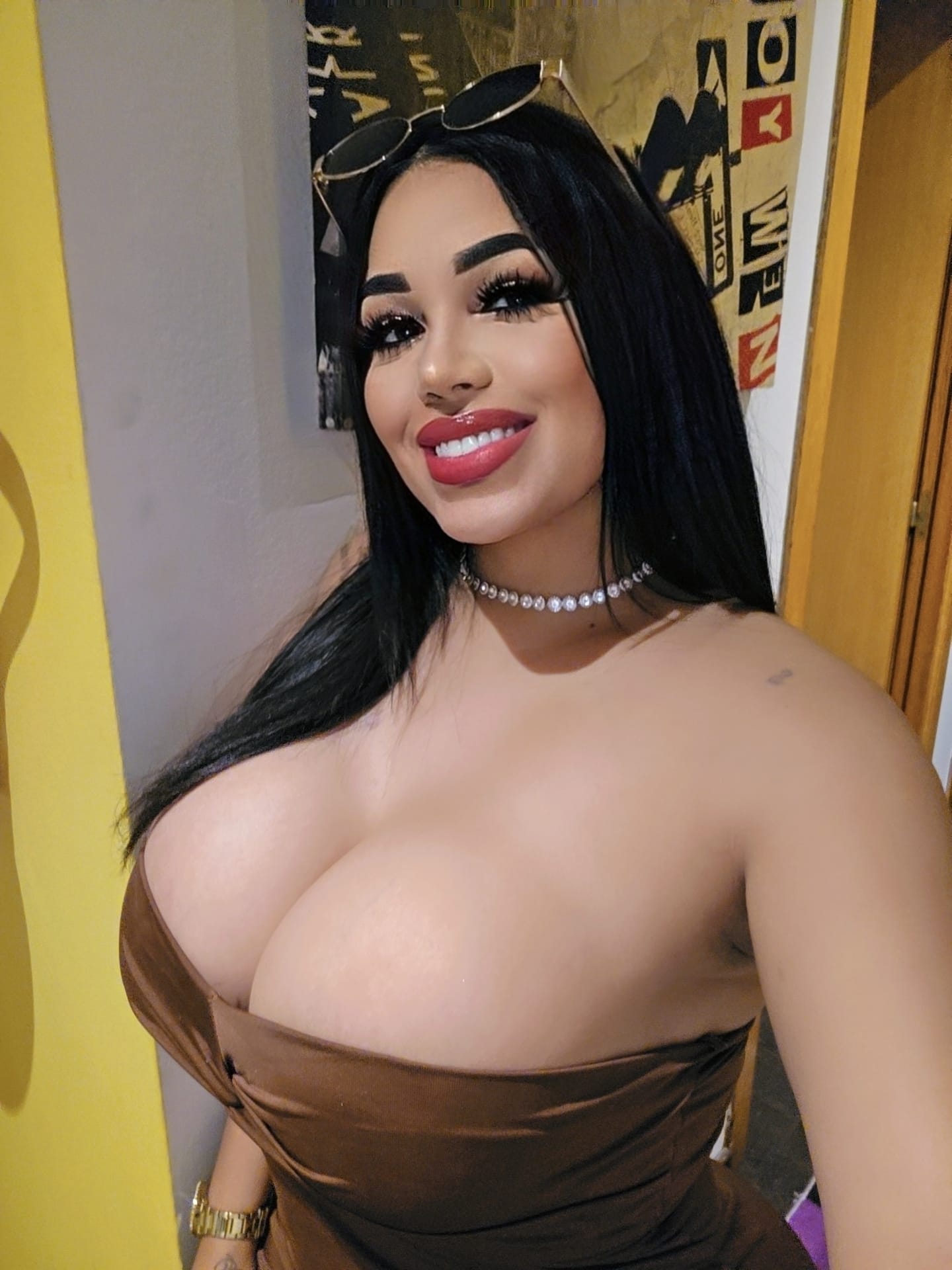 689462372 | SHEYLA | Escort