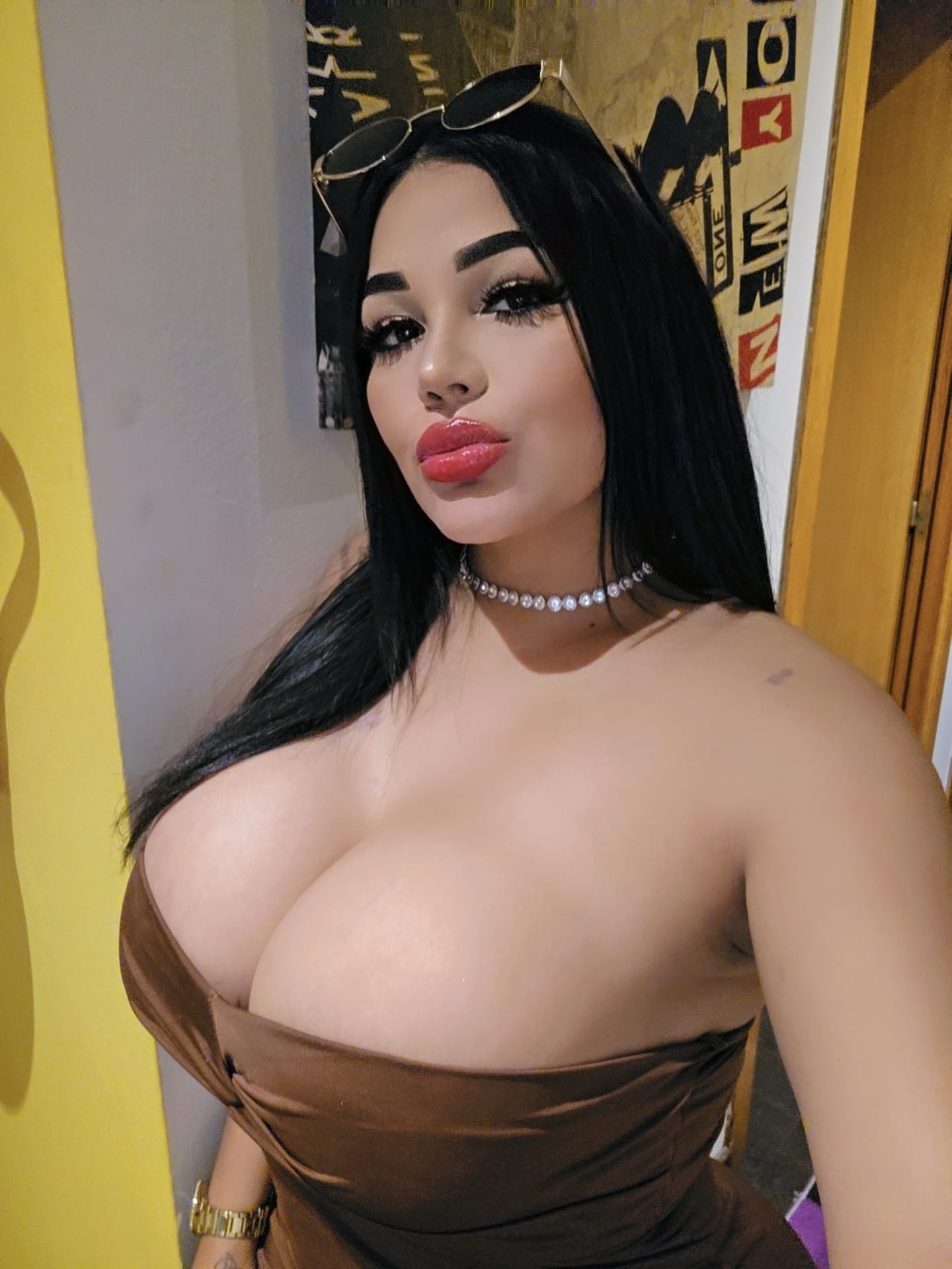 689462372 | SHEYLA | Escort