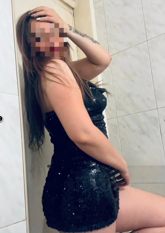 606681637 | LAURA | Chica