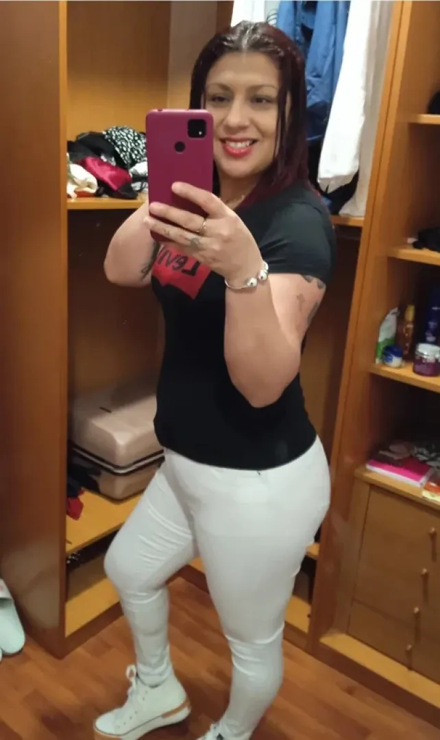 641152478 | KATIUSKA | Chica