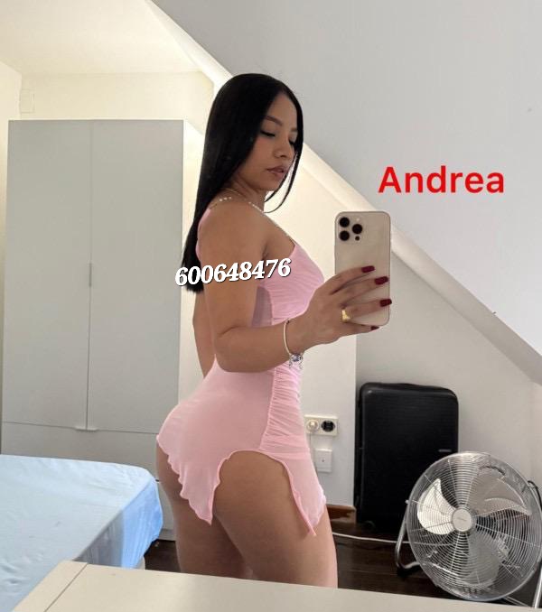 600648476 | ANDREA | Chica