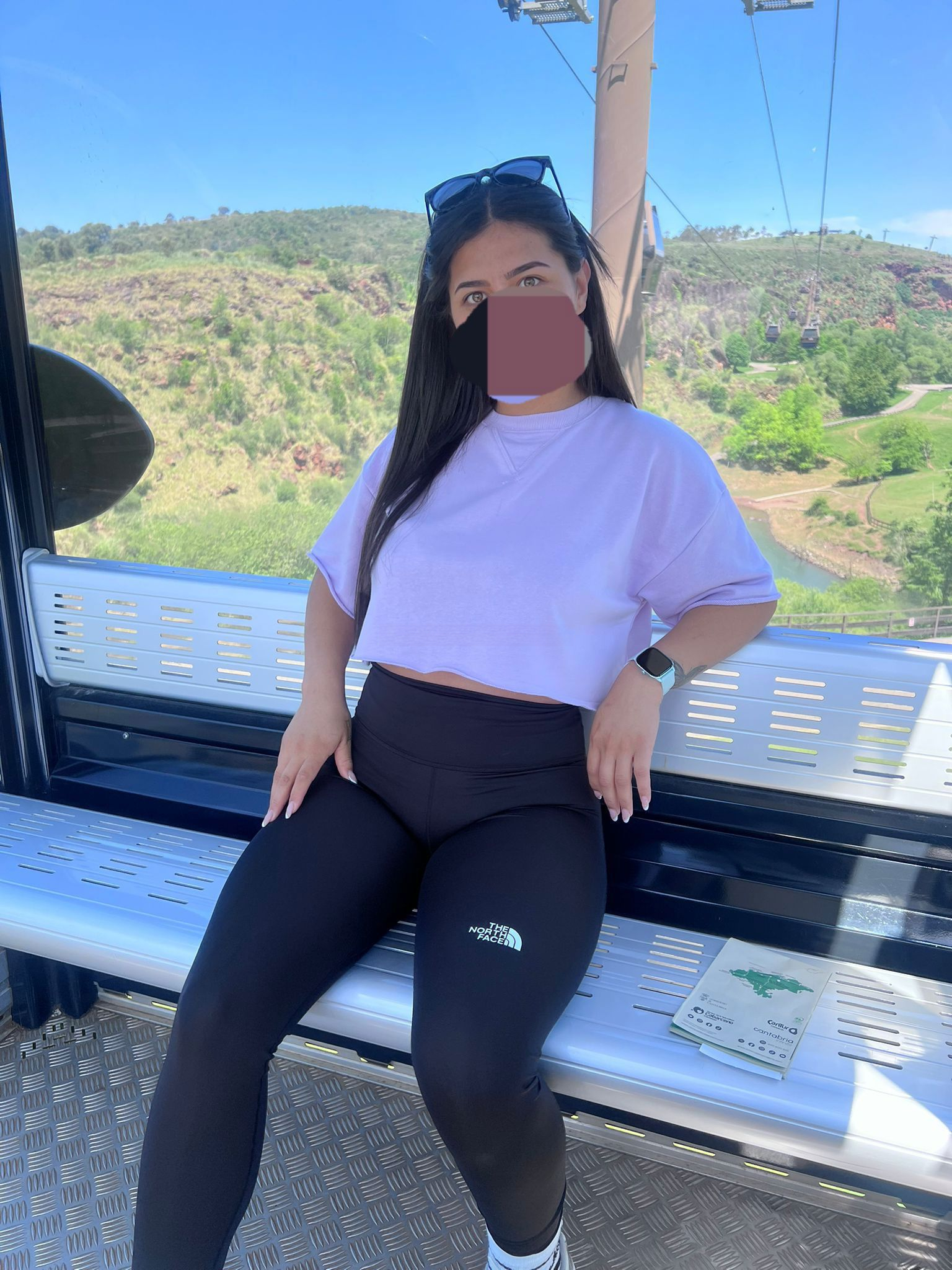 615748873 | PAMELA | Chica