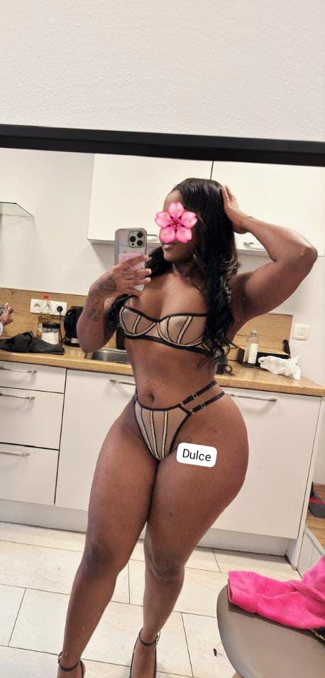 625935305 | DULCE | Chica