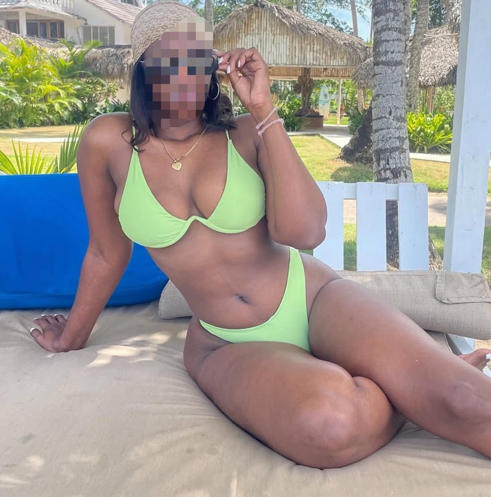 624279586 | LUNA | Chica