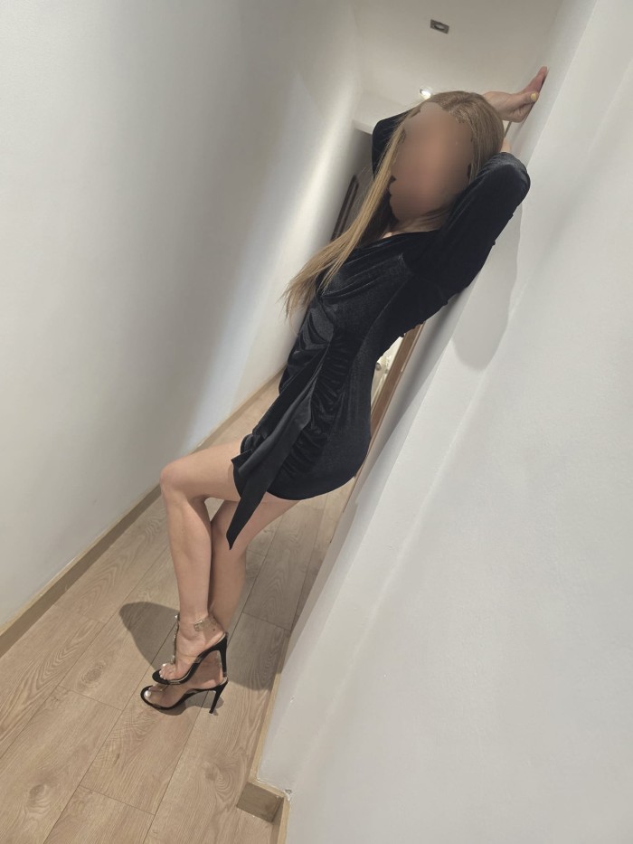 612261787 | PAULA | Chica