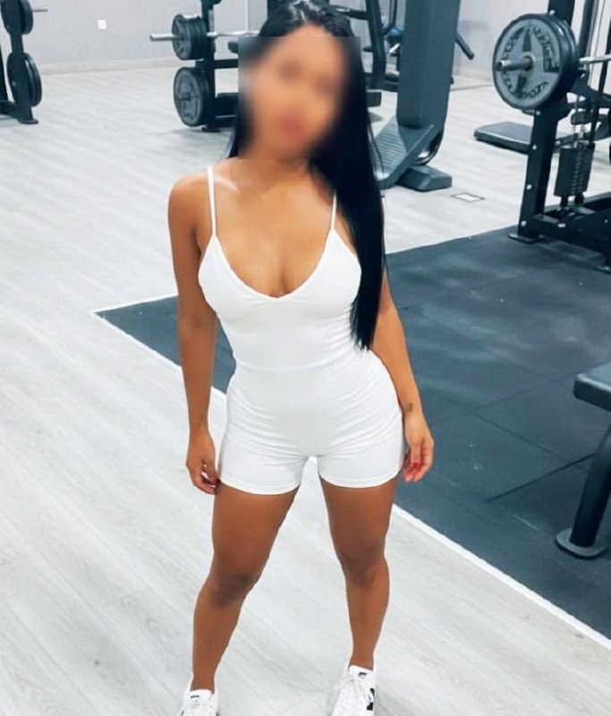 632940991 | TAYNÁ | Chica