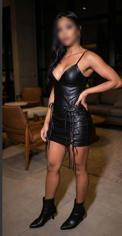 632940991 | TAYNÁ | Chica