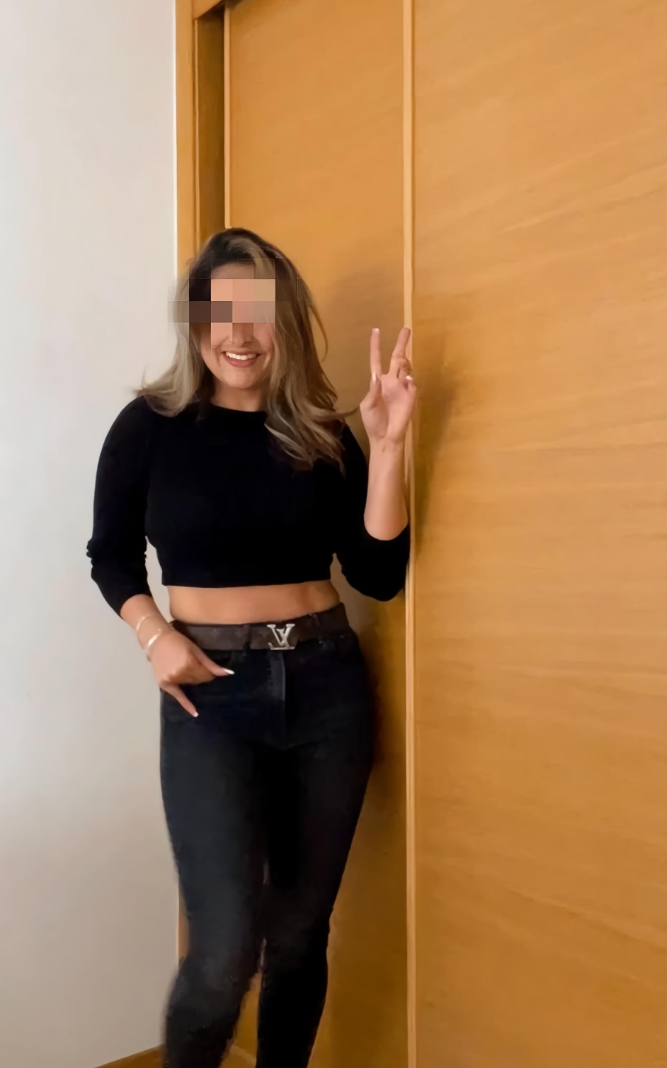 632695204 | BIANCA | Chica