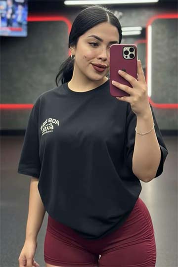 680687637 | SAMANTHA | Chica