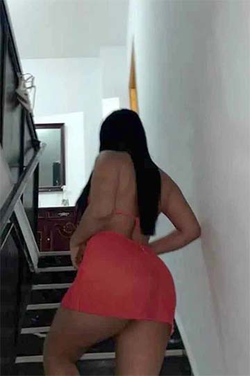 680687637 | SAMANTHA | Chica