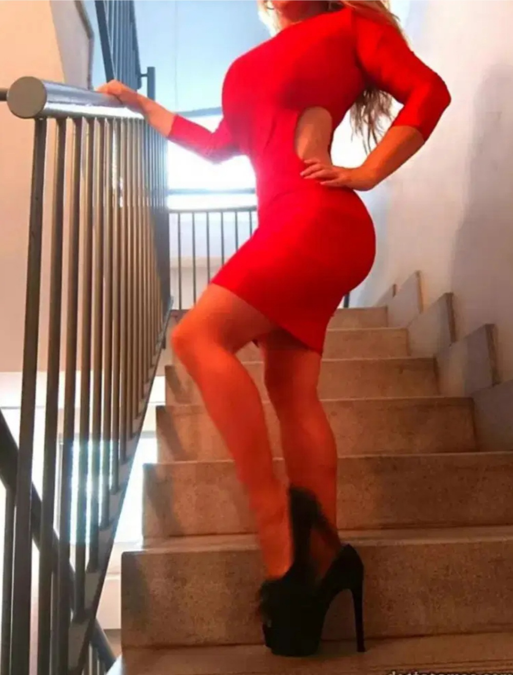 641199832 | TAMARA | Chica