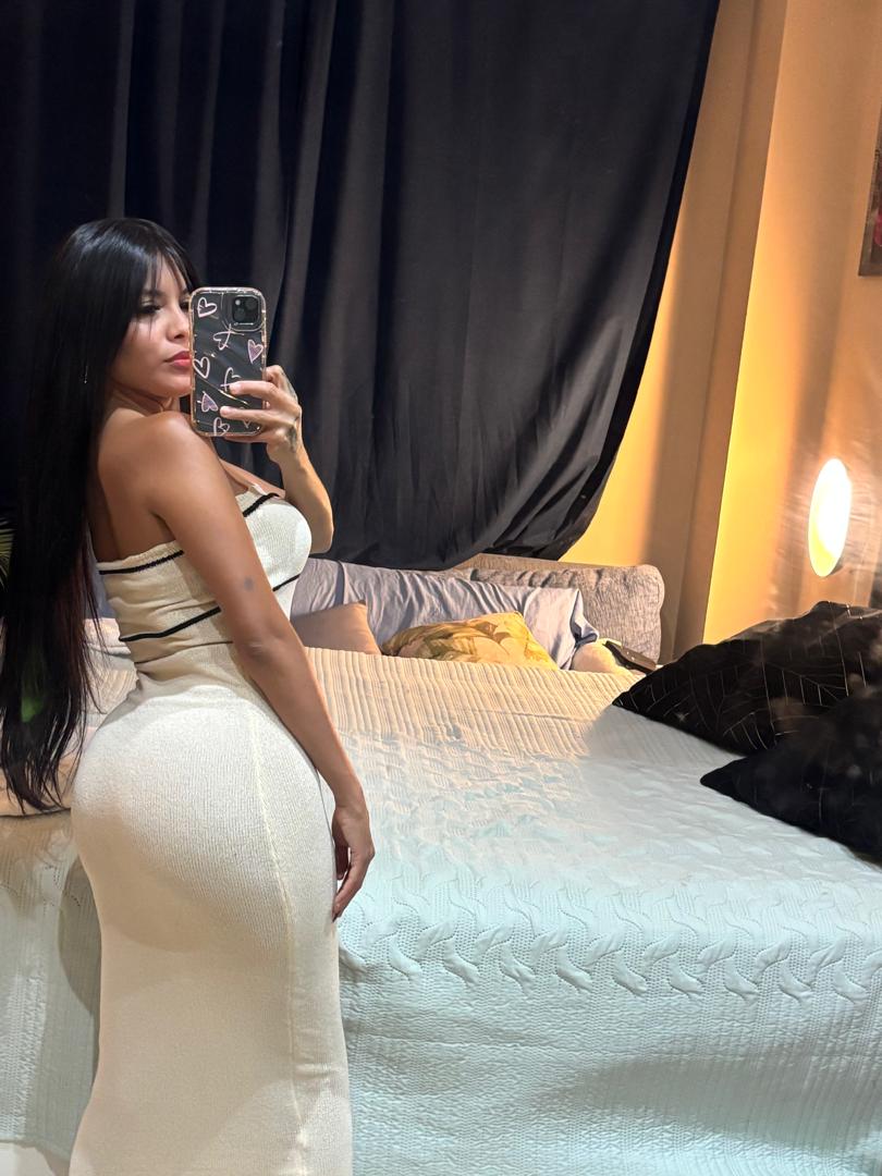 651693834 | CRISTAL | Chica