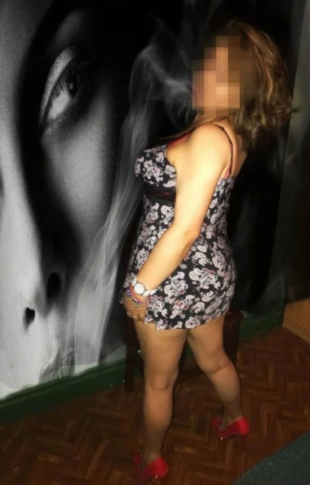 688416233 | ALBA | Chica