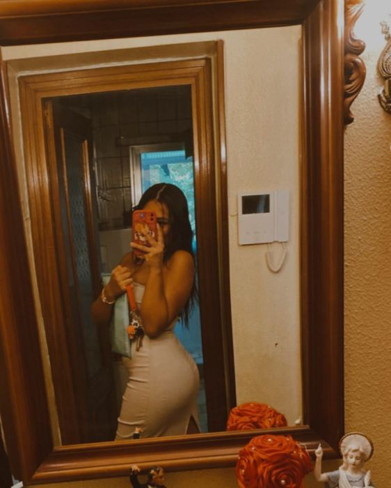 603484094 | MIA | Chica