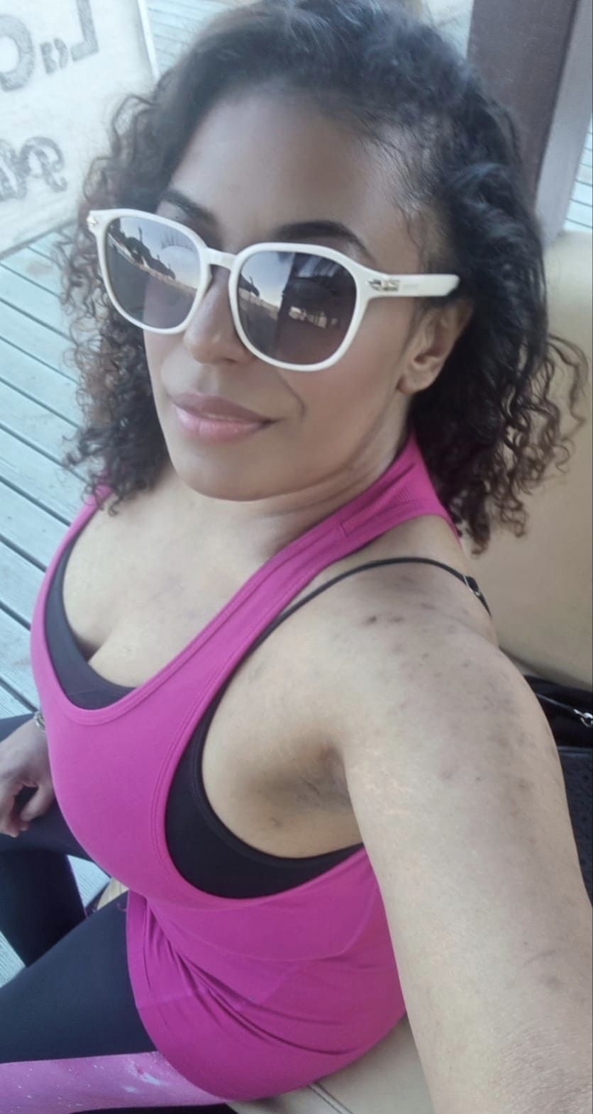 602446592 | Cris | Chica