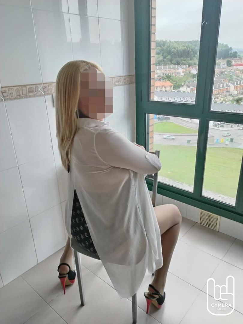 685539021 | HELENA | Chica