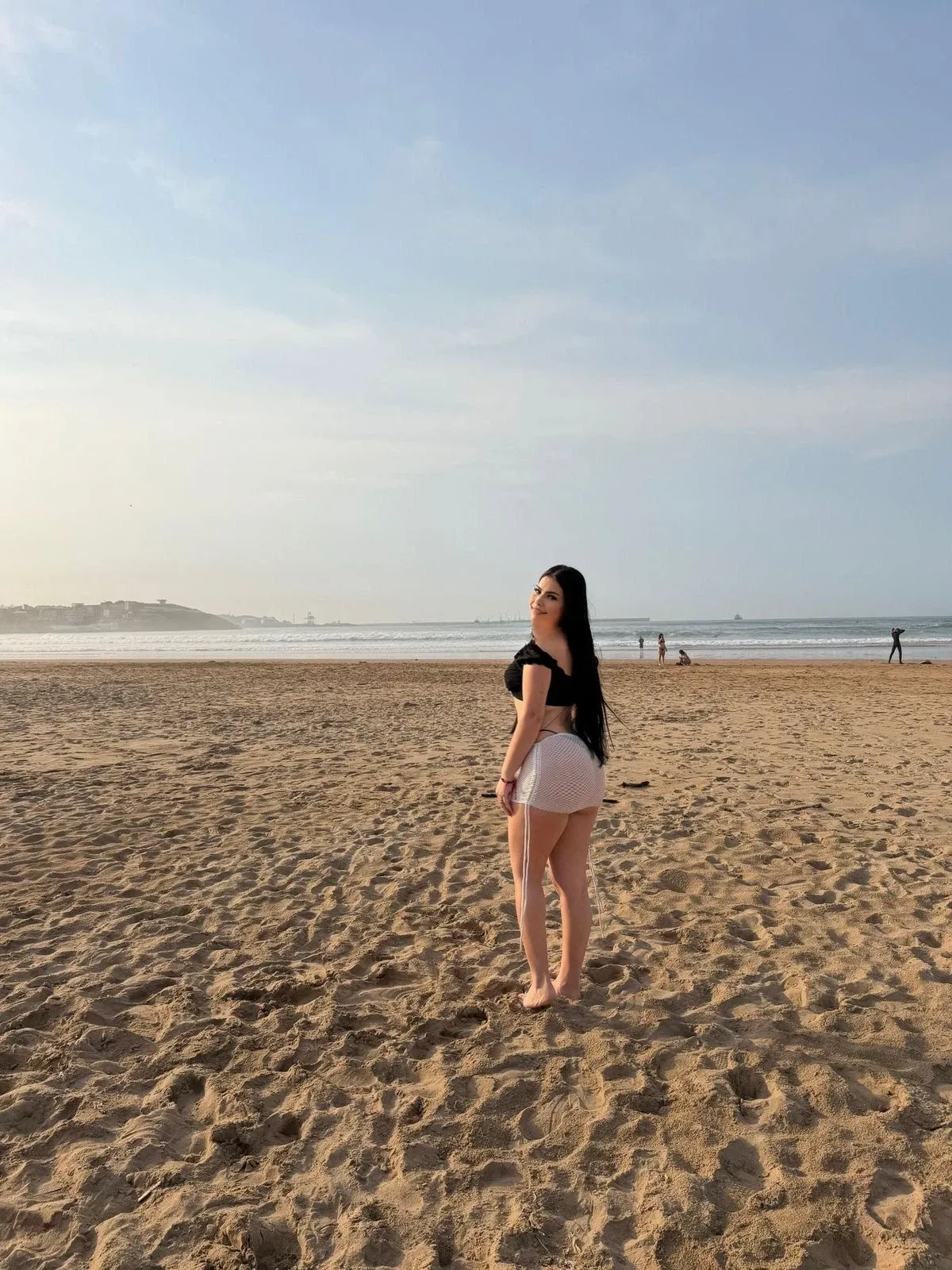 631436259 | NICOL | Chica