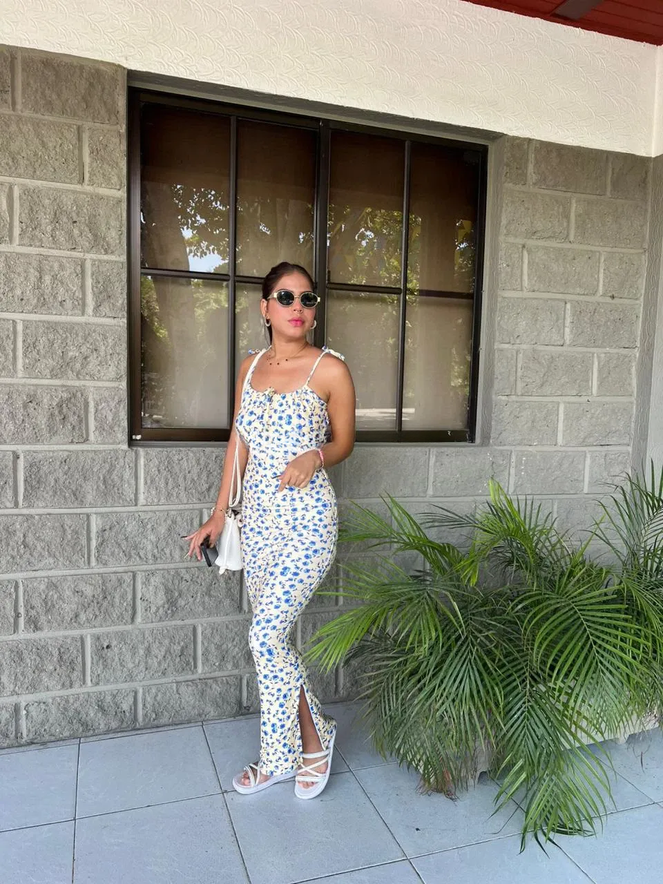 612544460 | KARLA | Chica