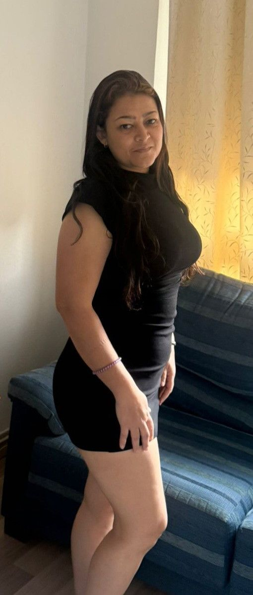 602735010 | SOFIA | Chica