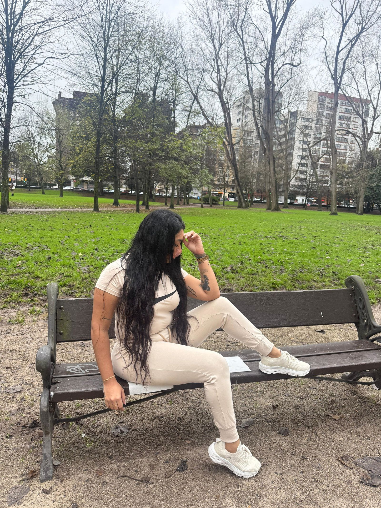 612496389 | KATIA | Chica