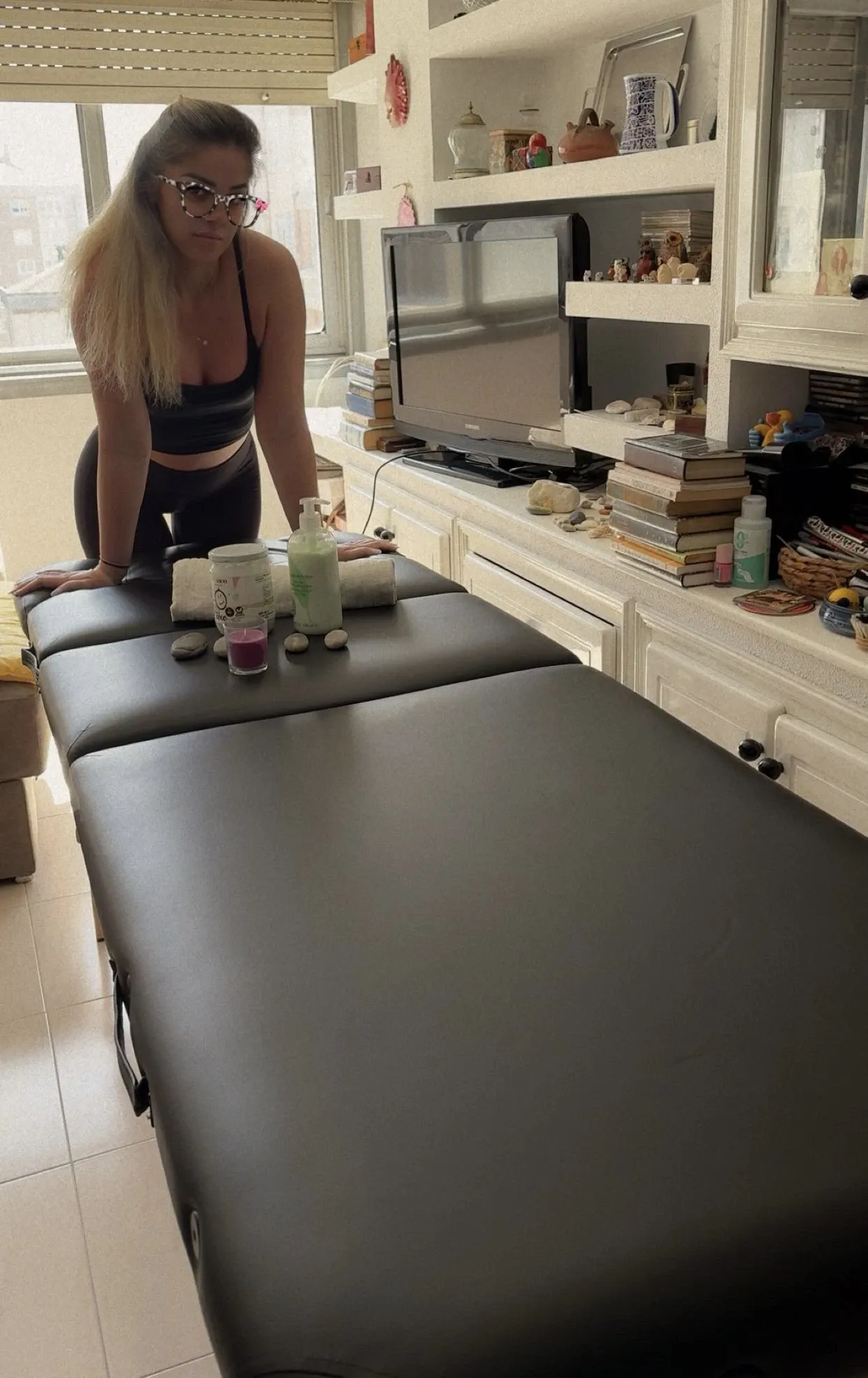 612275154 | AYDA | Chica