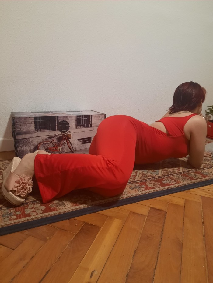 627423458 | RUBY | Chica