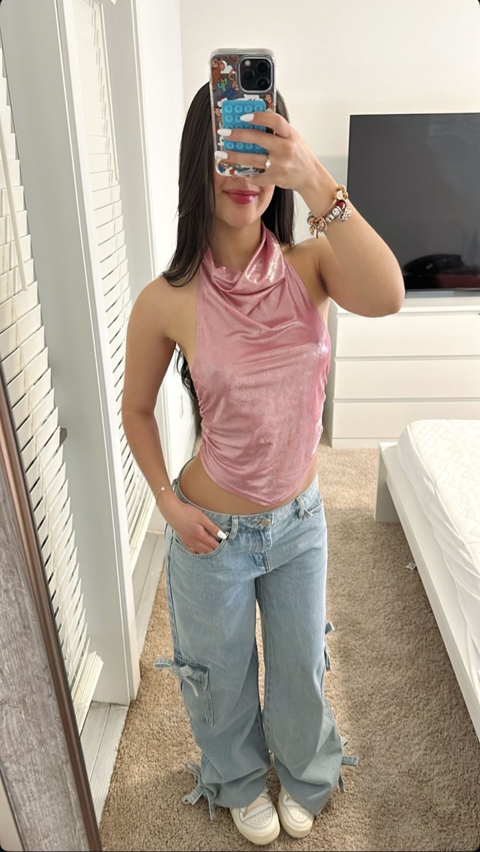 644183744 | LUNA | Chica