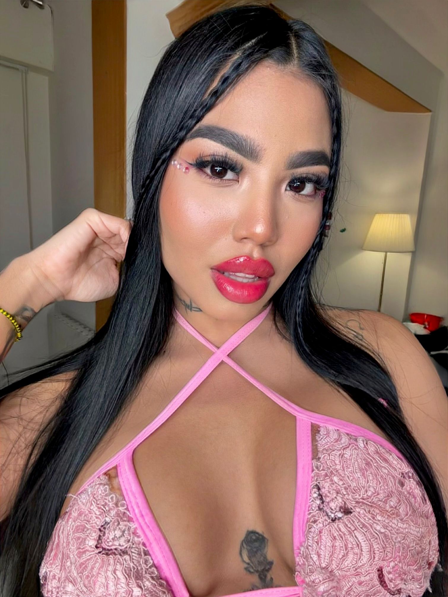 625389869 | MARTINA | Chica