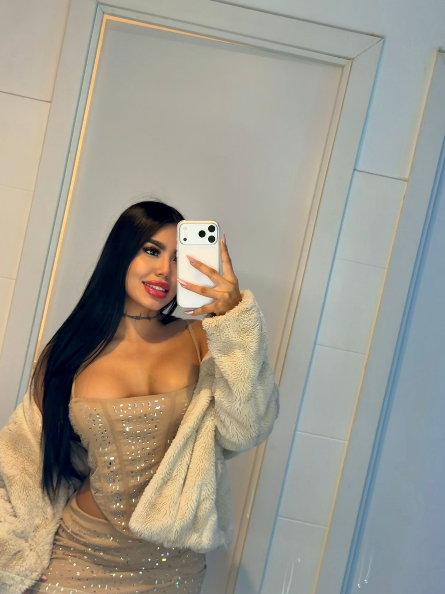 625389869 | MARTINA | Chica