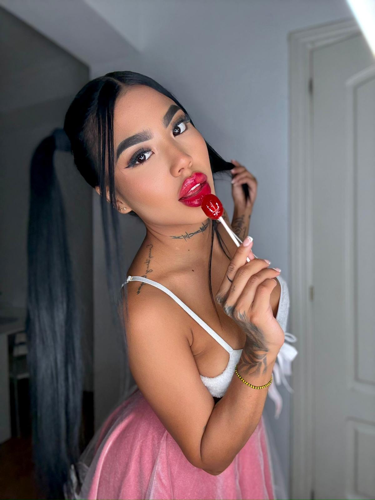 625389869 | MARTINA | Chica