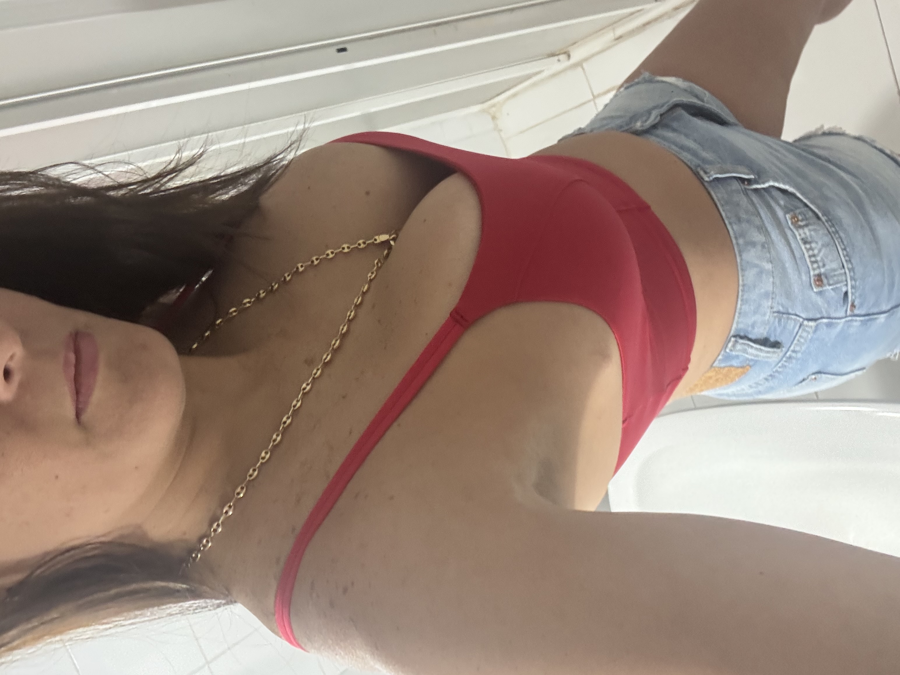 613962170 | ISABELLA | Chica