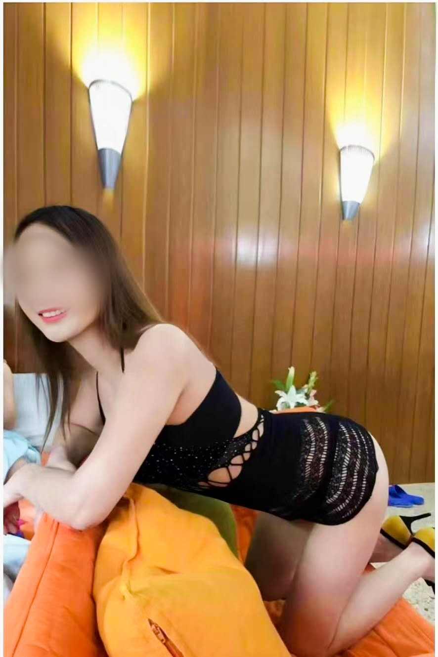 631256245 | LILI | Chica