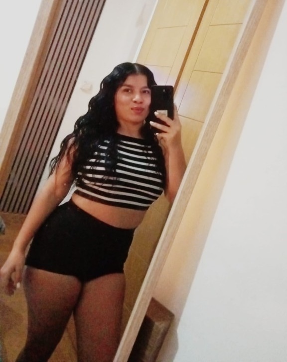 632138010 | CATA | Escort