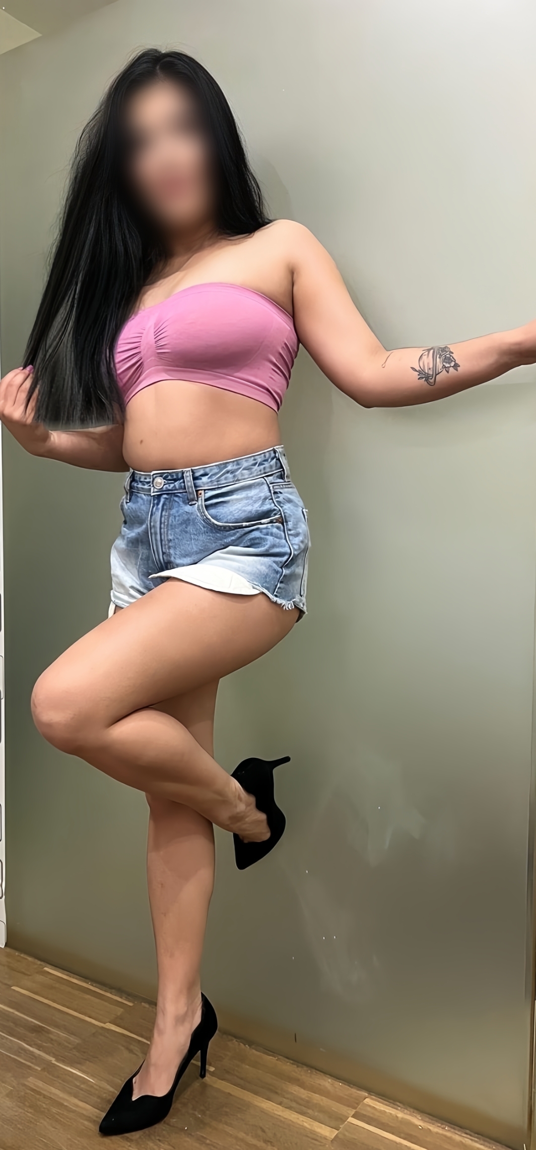 672572924 | CRISTI | Chica