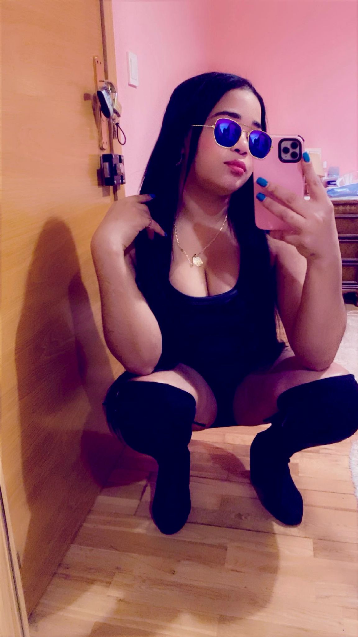 624024154 | CHARY | Chica