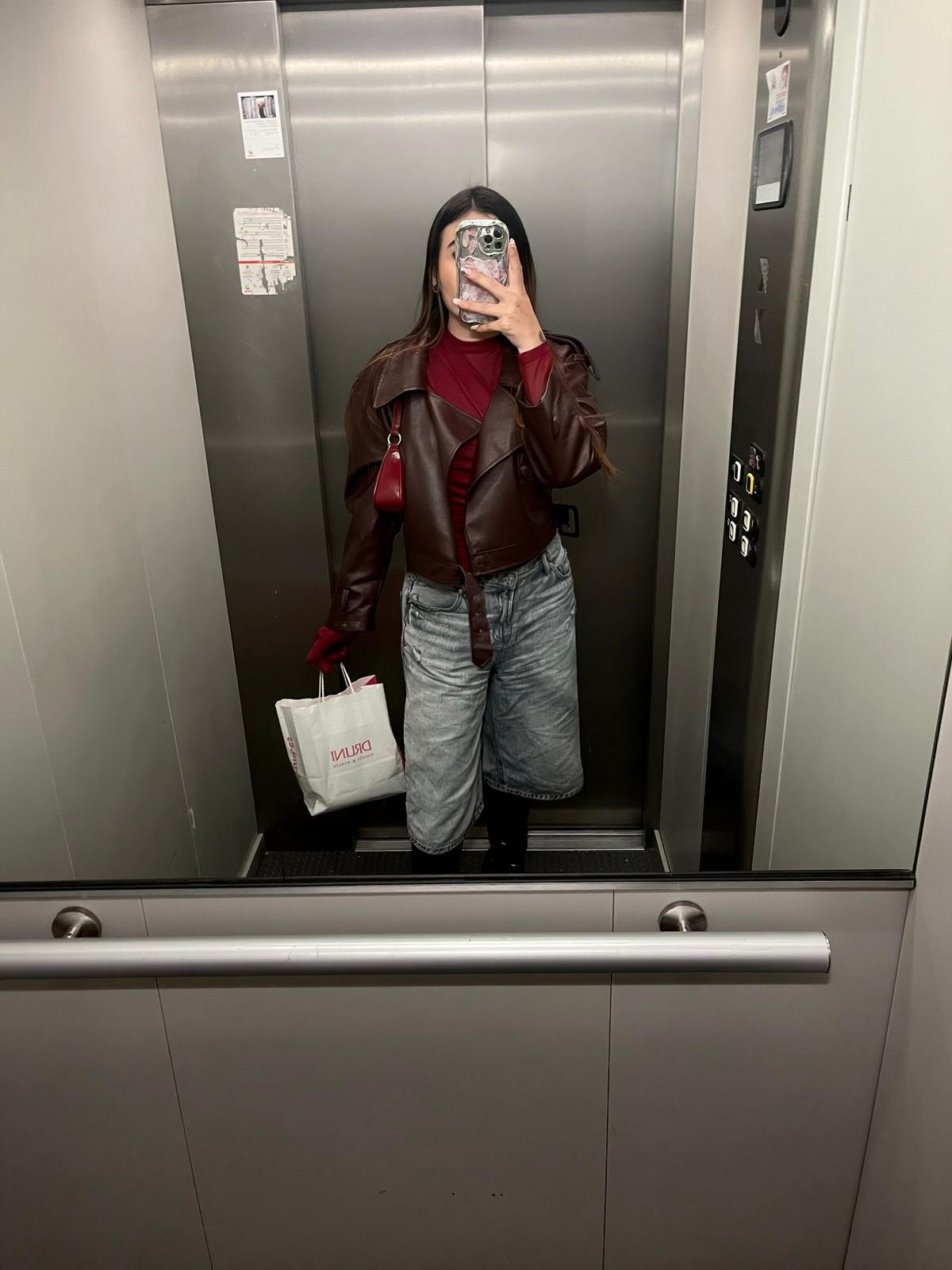 680687637 | ESTRELLA | Chica