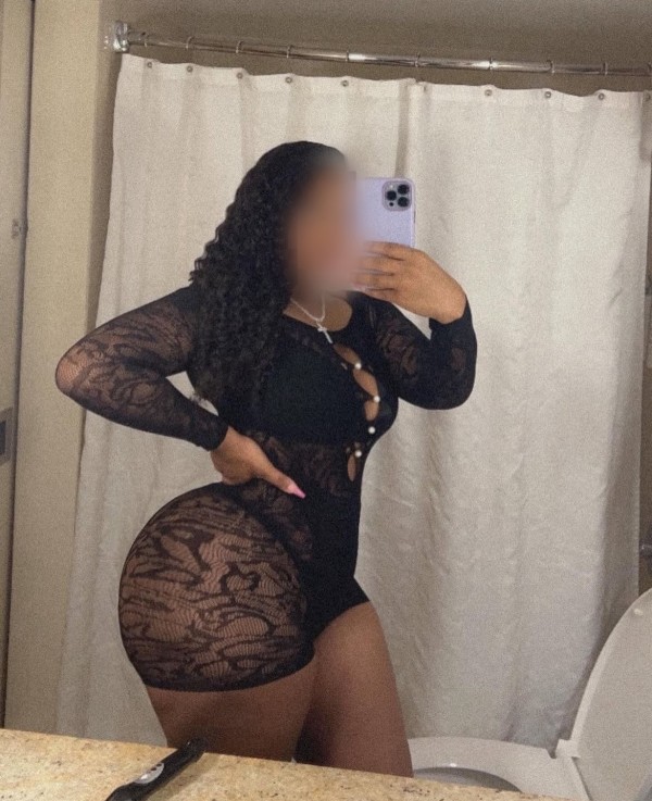 642758881 | DAHIANA | Chica