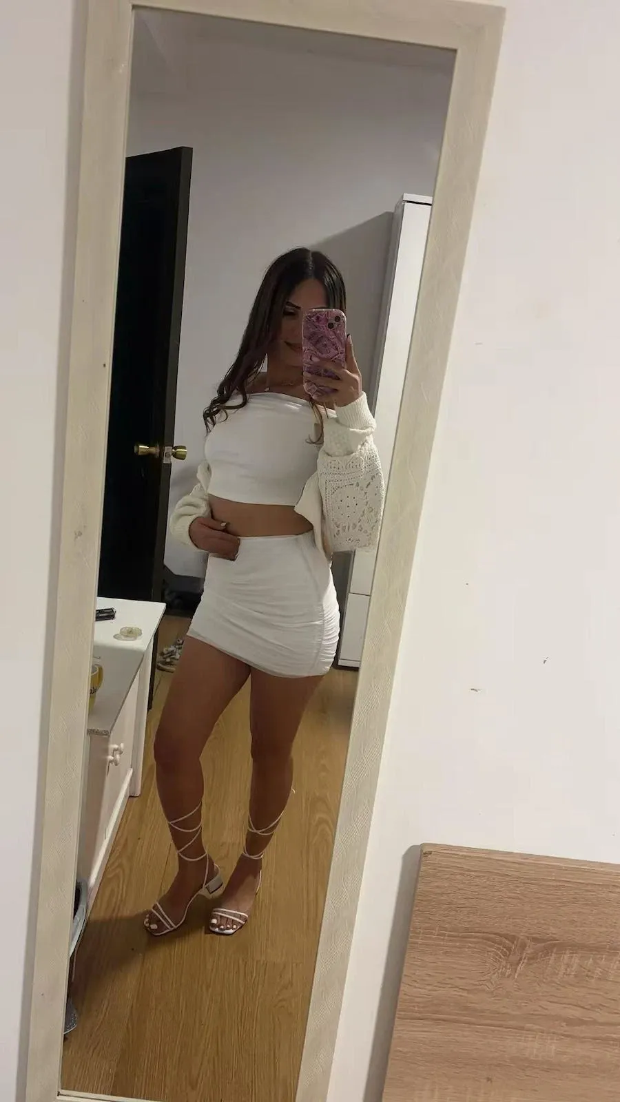 671111522 | VALENTINA | Chica