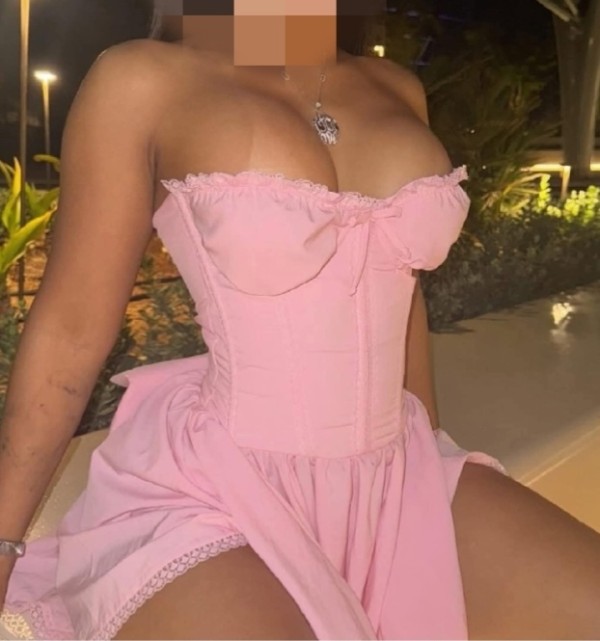 604394880 | STEFY | Chica