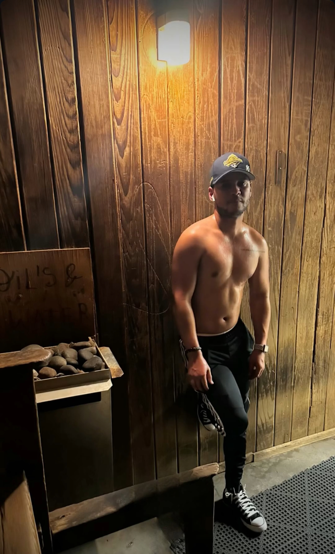 643707252 | LUCIANO | Chico