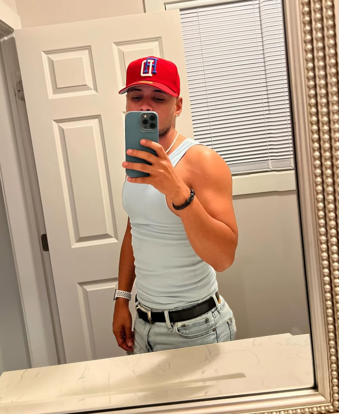 643707252 | LUCIANO | Chico